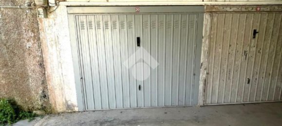 18m² Garage in Ardea, Italy No. 268753 2