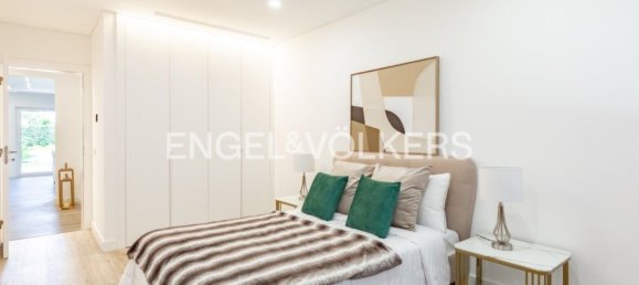 4 bedrooms House in Almada, Portugal No. 206966 17