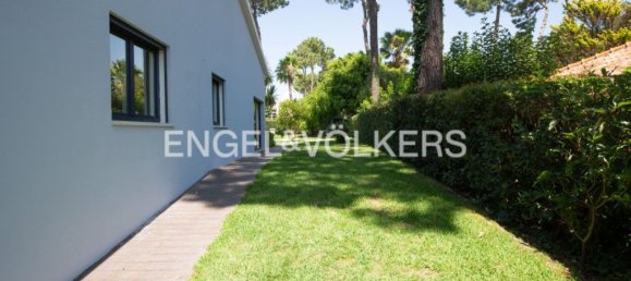 4 bedrooms House in Almada, Portugal No. 206966 30