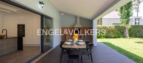 4 bedrooms House in Almada, Portugal No. 206966 9