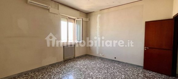 2 bedrooms Penthouse in Modugno, Italy No. 115930 9