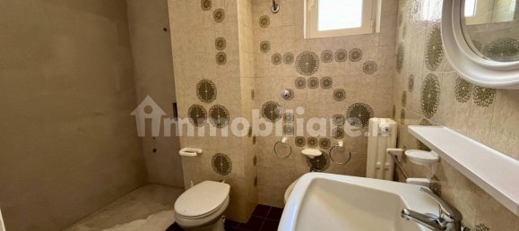 2 bedrooms Penthouse in Modugno, Italy No. 115930 11