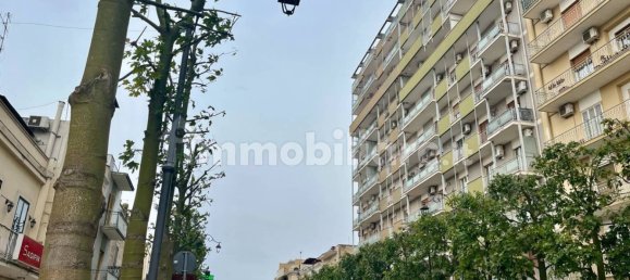 2 bedrooms Penthouse in Modugno, Italy No. 115930 4