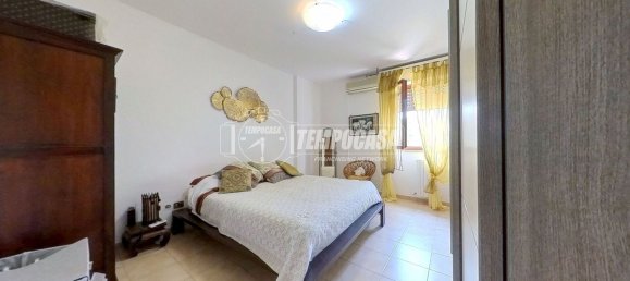 3 rooms Apartment in Rome, Italy No. 261527 18