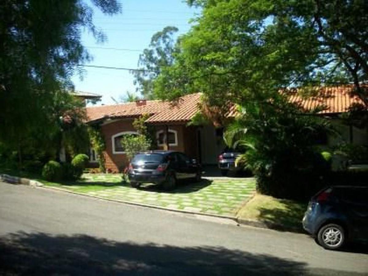 Дом с 5 спальнями в Сан-Паулу, Бразилия № 587352