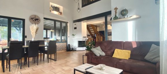 4 Schlafzimmer Haus in Uchacq-et-Parentis, France, Nr. 97436 3