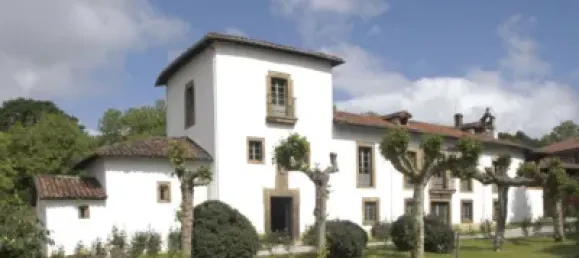10 bedrooms House in Oviedo, Spain No. 72145 31