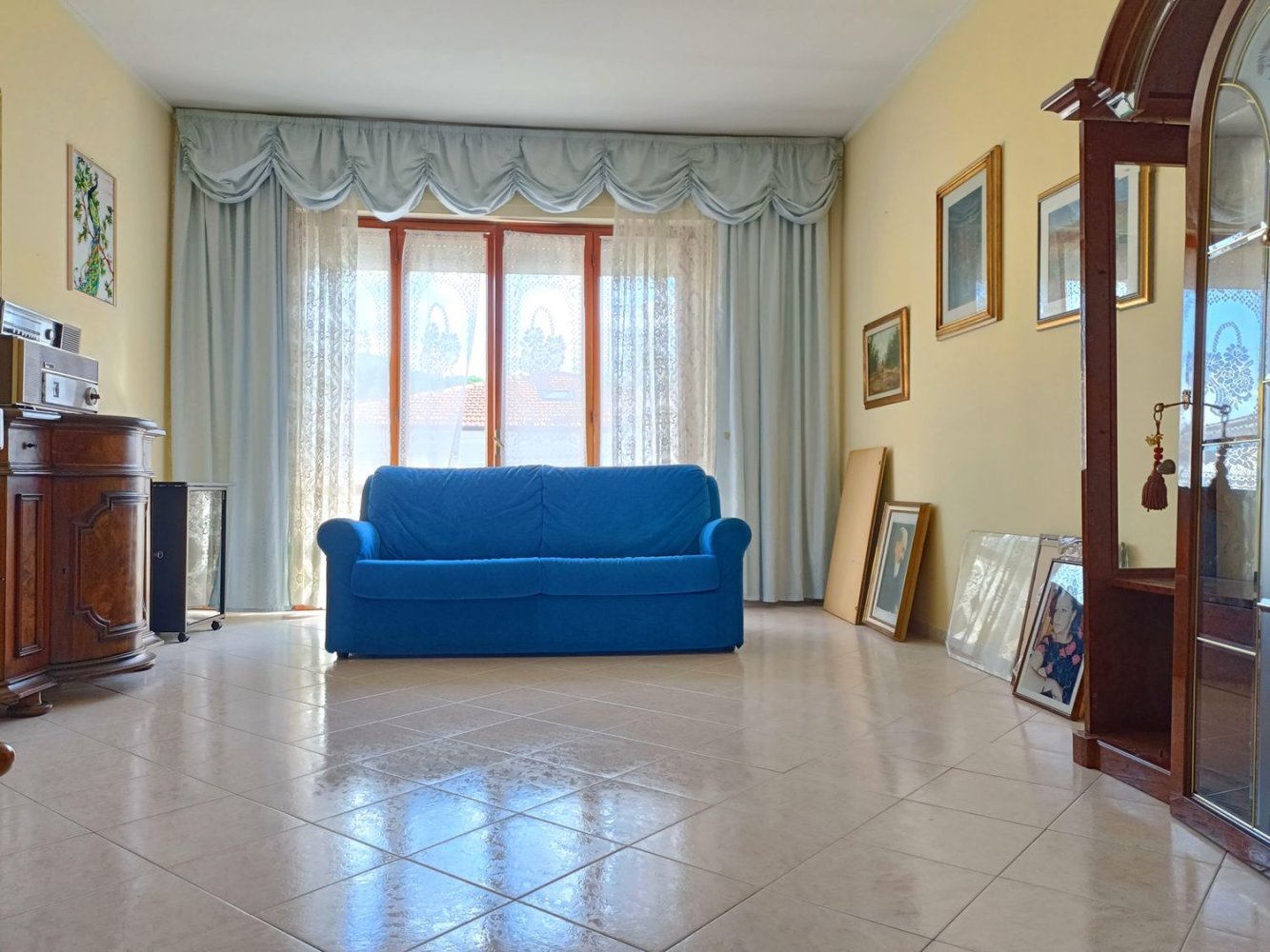 5 bedrooms Apartment in Empoli, Italy No. 353130