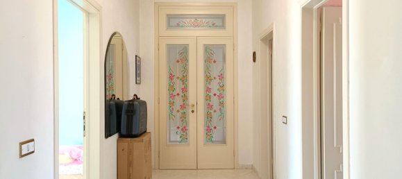 5 bedrooms Apartment in Empoli, Italy No. 353130 20