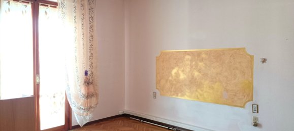 5 bedrooms Apartment in Empoli, Italy No. 353130 14