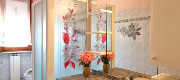 5 bedrooms Apartment in Empoli, Italy No. 353130 17