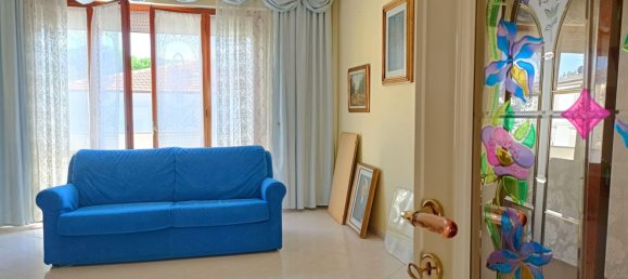 5 bedrooms Apartment in Empoli, Italy No. 353130 6