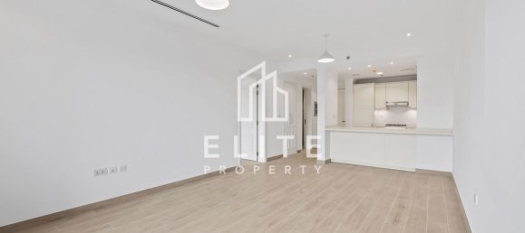 Studio in Dubai, UAE No. 113151 3