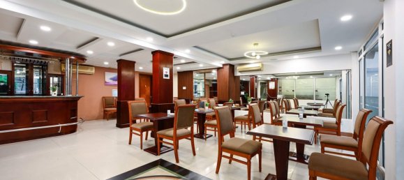 Магазин с 24 комнатами в Район 7, Вьетнам № 10215 3