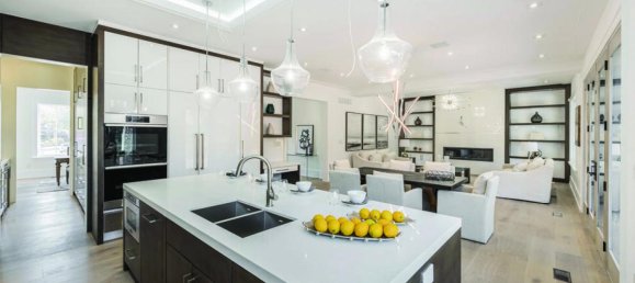 6 bedrooms House in Oakville, Canada No. 286 5