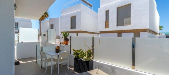 4 bedrooms Villa in Alicante, Spain No. 186555 32