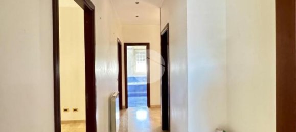 5 rooms Apartment in Palermo, Italy No. 40146 23