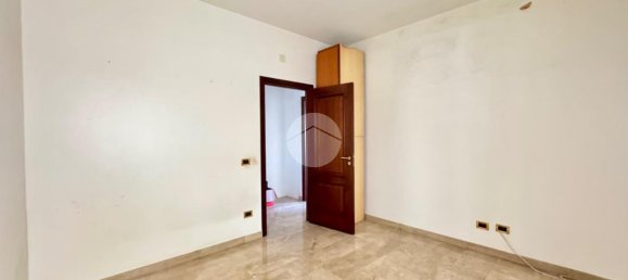 5 rooms Apartment in Palermo, Italy No. 40146 26