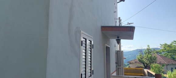 Дом с 8 комнатами в Кассинелле, Италия № 81448 27