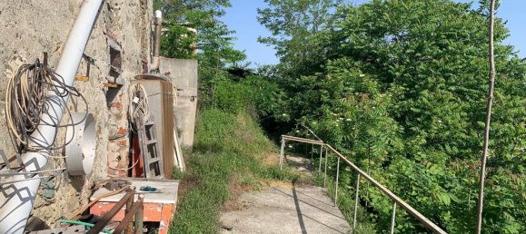 Дом с 8 комнатами в Кассинелле, Италия № 81448 28