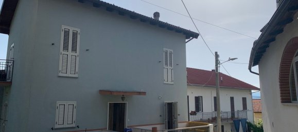 Дом с 8 комнатами в Кассинелле, Италия № 81448 2