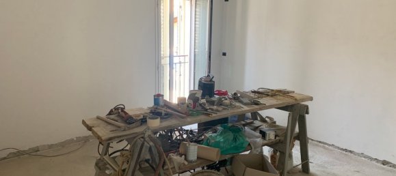 Дом с 8 комнатами в Кассинелле, Италия № 81448 12