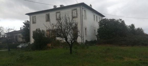 15 rooms Villa in Capannori, Italy No. 147605 3