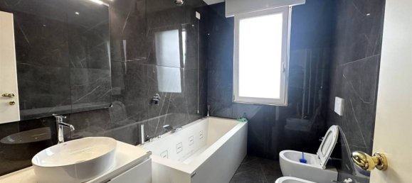 2 bedrooms Apartment in Chioggia, Italy No. 288280 15