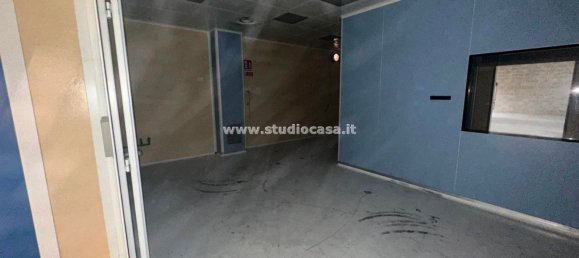 Склад 1600м² в Кремозано, Италия № 88375 20