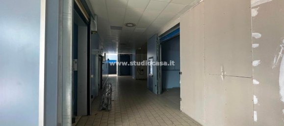Склад 1600м² в Кремозано, Италия № 88375 24