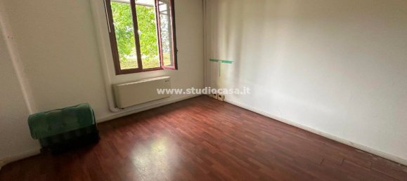 Склад 1600м² в Кремозано, Италия № 88375 14