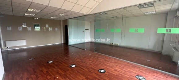 Склад 1600м² в Кремозано, Италия № 88375 7