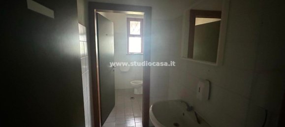 Склад 1600м² в Кремозано, Италия № 88375 34