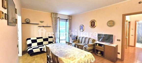 2 bedrooms Apartment in Massa, Italy No. 165698 4