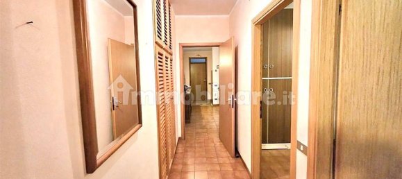 2 bedrooms Apartment in Massa, Italy No. 165698 9