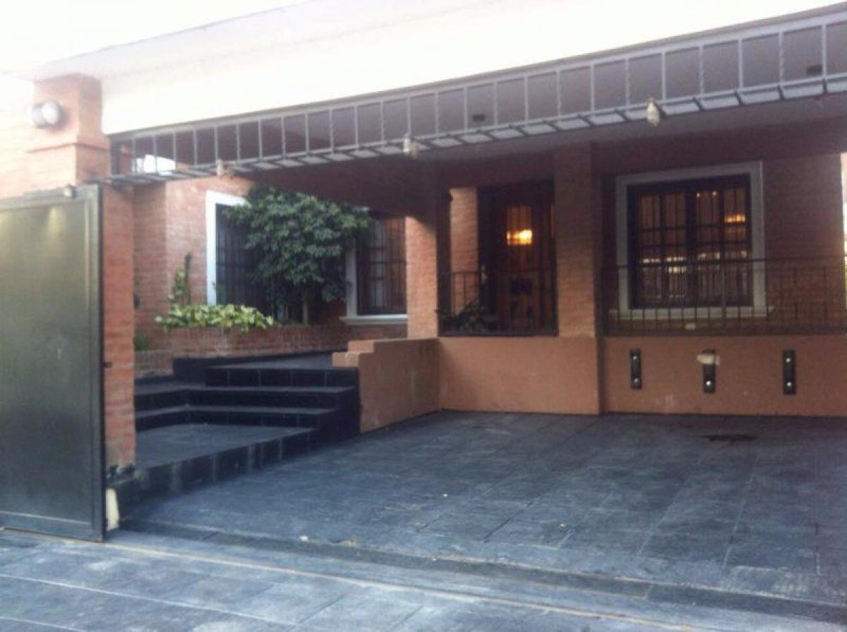 3 bedrooms House in Cordoba, Argentina No. 4343