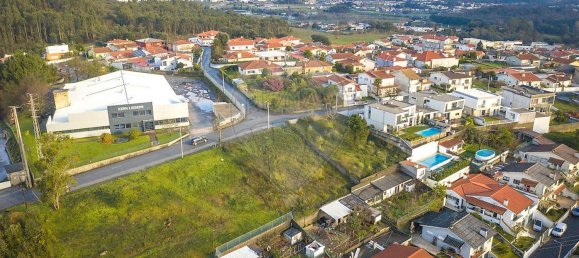 603m² Land in Vila Nova de Famalicao, Portugal No. 42938 2