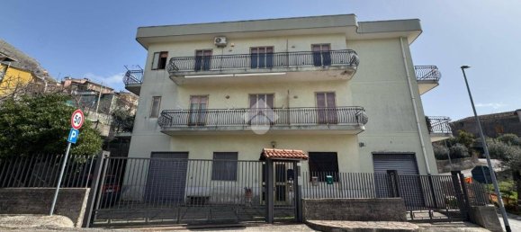 3 bedrooms Apartment in Castiglione del Genovesi, Italy No. 81200 18