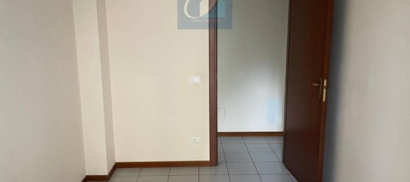 Apartamento de 3 habitaciónes en Monterotondo, Italy No. 28139 11