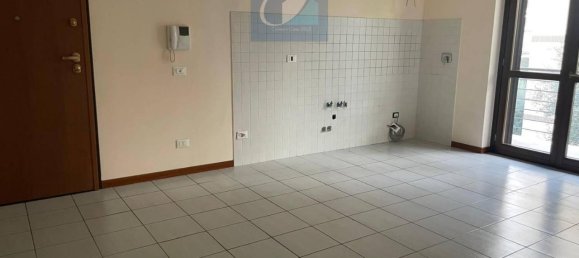 Apartamento de 3 habitaciónes en Monterotondo, Italy No. 28139 3