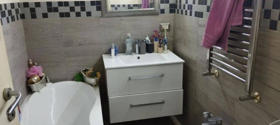 2 rooms Apartment in Naples, Italy No. 151500 5