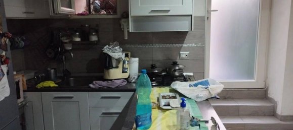 2 rooms Apartment in Naples, Italy No. 151500 2