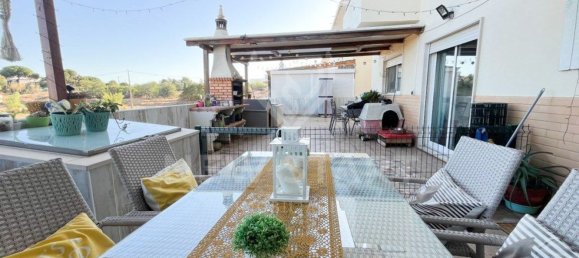 4 Schlafzimmer Haus in Quelfes, Portugal, Nr. 142539 2