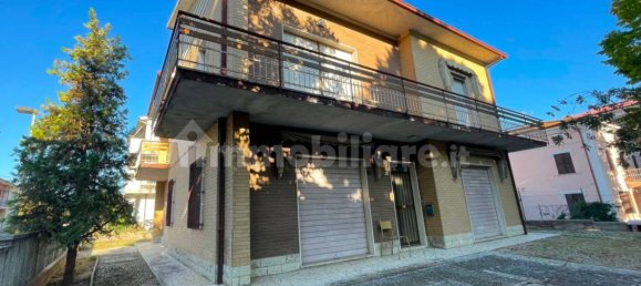 2 غرف نوم فيلا في Ancona, Italy رقم 374811 33