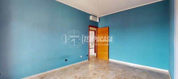 2 bedrooms Apartment in Bra, Italy No. 281849 12