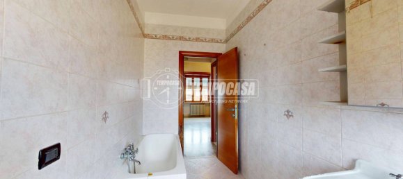 2 bedrooms Apartment in Bra, Italy No. 281849 15