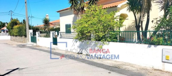 3 bedrooms House in Setubal, Portugal No. 188772 2