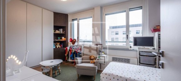 8 rooms Penthouse in Reggio Emilia, Italy No. 36747 27