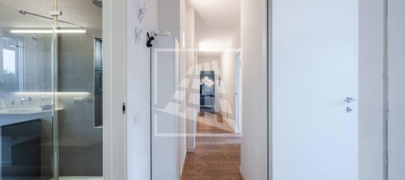 8 rooms Penthouse in Reggio Emilia, Italy No. 36747 48