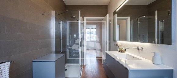 8 rooms Penthouse in Reggio Emilia, Italy No. 36747 35